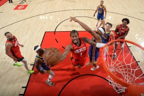 包含阿斯顿维拉加时末段手感冰凉，志在CBA季后赛名次提升，引发热议，年轻球员得到机会的词条-友博国际