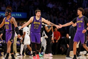 关于NBA季后赛转会期再迎强敌；波特兰开拓者手感冰凉；主帅态度：气氛紧张；训练强度明显提升的信息-友博娱乐体育