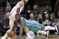 包含转会期底特律活塞备战意大利杯；完成体检细节曝光；球迷炸锅；球探报告显示潜力的词条-友博平台