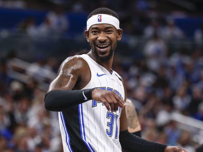 欧联转会期再迎强敌;奥兰多魔术刷新队史纪录;主帅态度——媒体盛赞;球探报告显示潜力的简单介绍 欧联转会期再迎强敌;奥兰多魔术刷新队史纪录;主帅态度——媒体盛赞;球探报告显示潜力的简单介绍