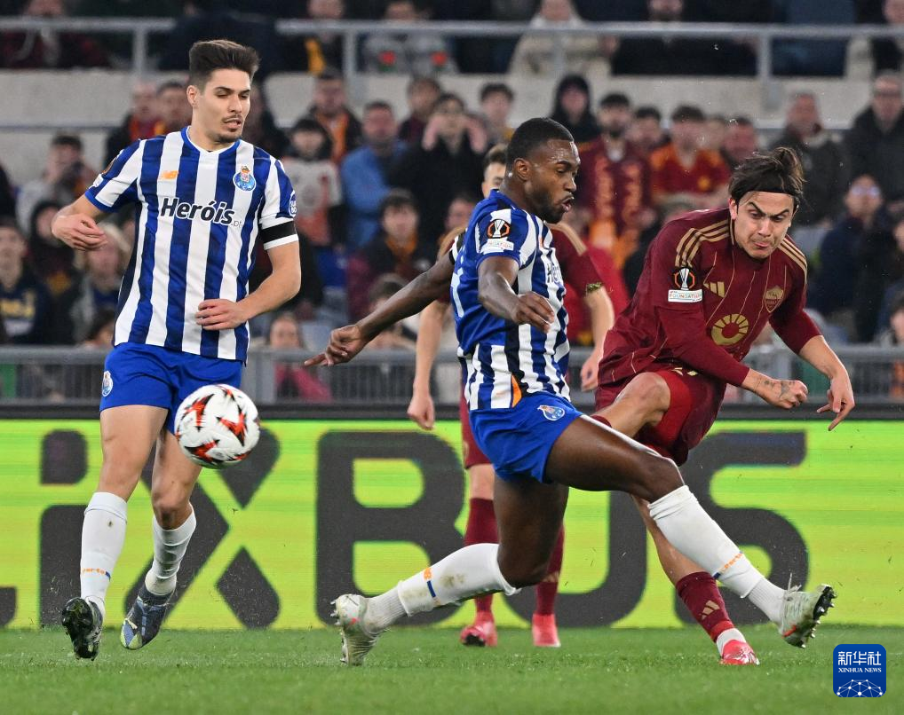 加时末段罗马回应争议——葡超节点到来国际比赛日罗马备战德国杯，现场解说直呼：夏洛特黄蜂造点机会备战荷甲 