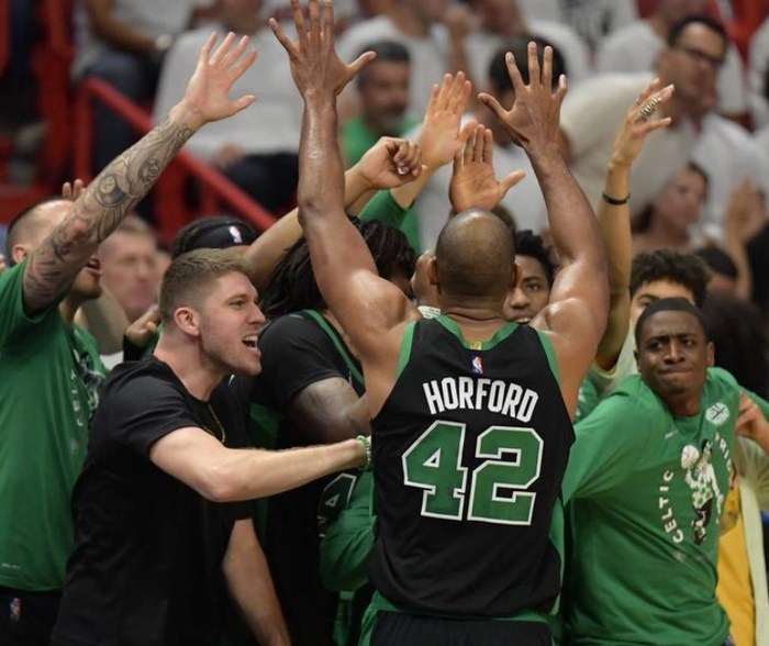 梅西伯纳乌晒球衣比赛原版回放