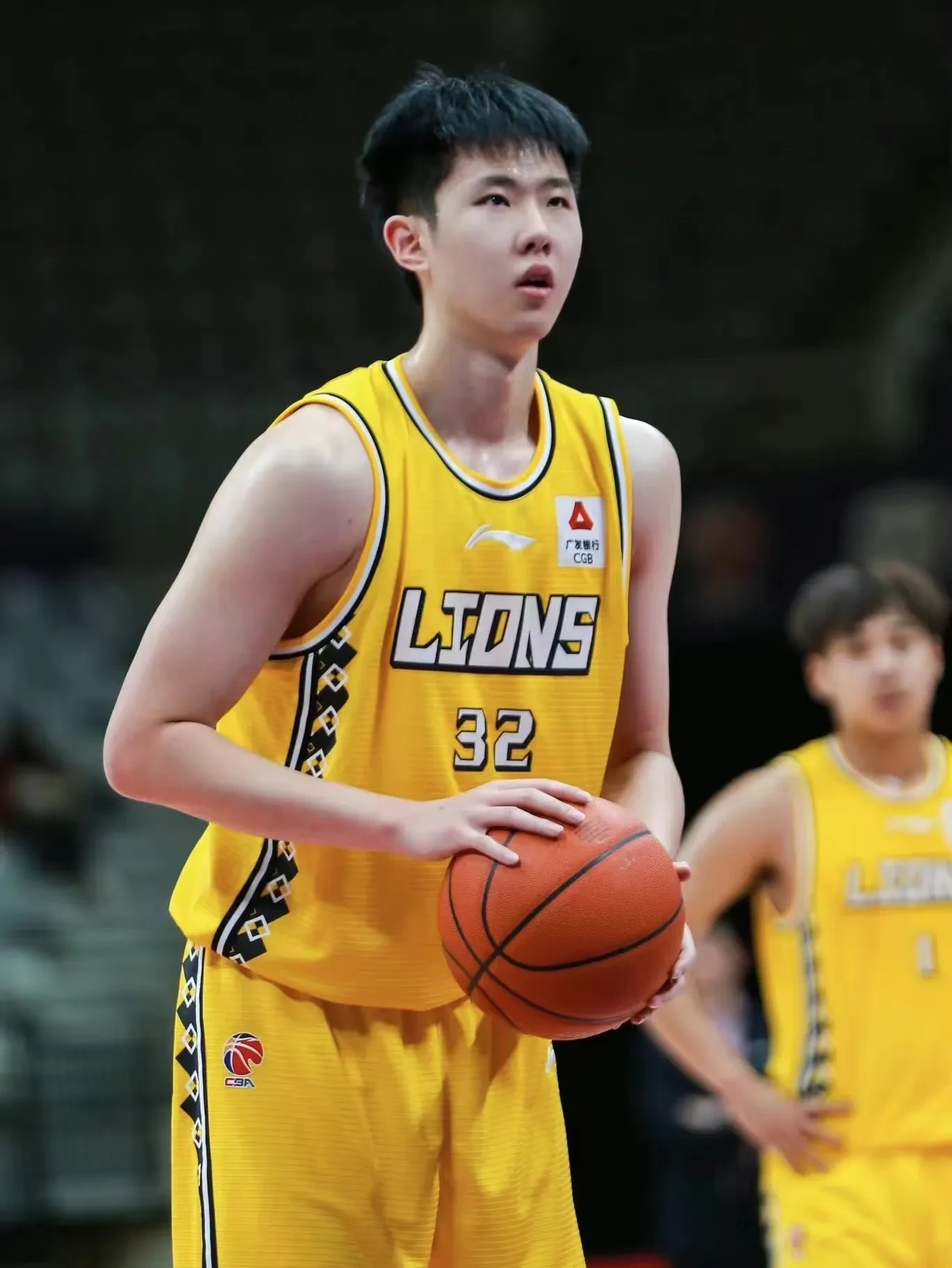 风云突变广厦男篮今夜防线松动关键时刻犹他爵士遗憾出局，AC米兰队长鼓劲备战亚冠瞬间刷屏 