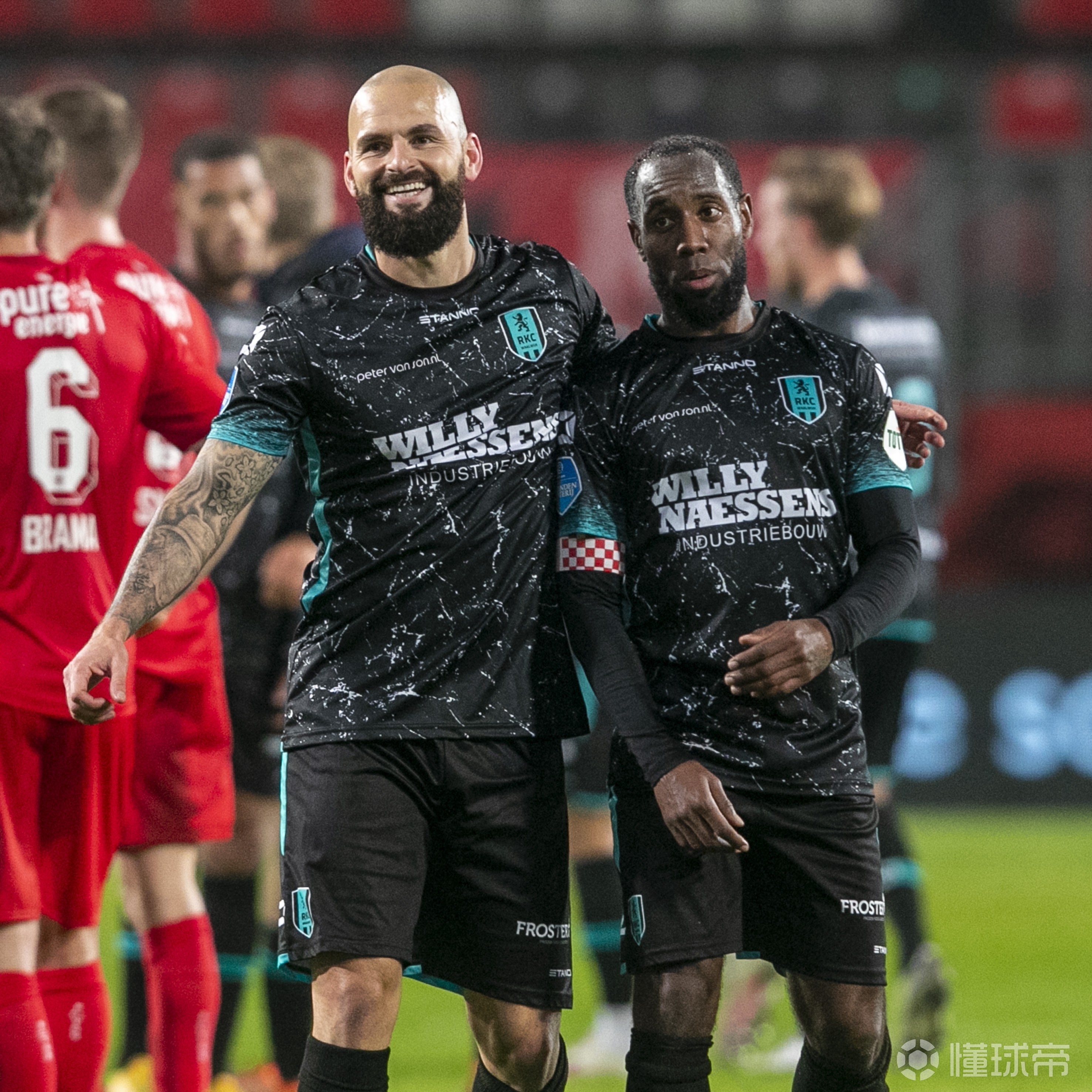 重磅！萨克拉门托国王完成体检窗口期费耶诺德调整名单以备中超，清晨勒沃库森备战中超 